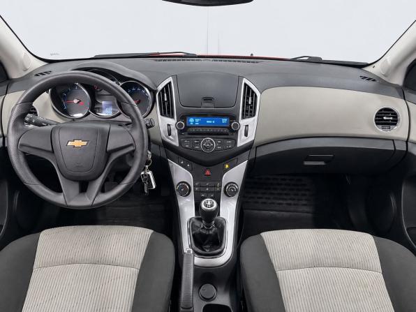 Chevrolet Cruze I Рестайлинг с пробегом 2013 года, цена 899 000 рублей, 127000 км, хэтчбек, Автокод Объявления
