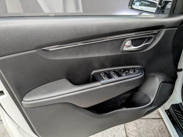 Kia Rio IV с пробегом 2017 года, цена 1 150 000 рублей, 155000 км, седан, Автокод Объявления