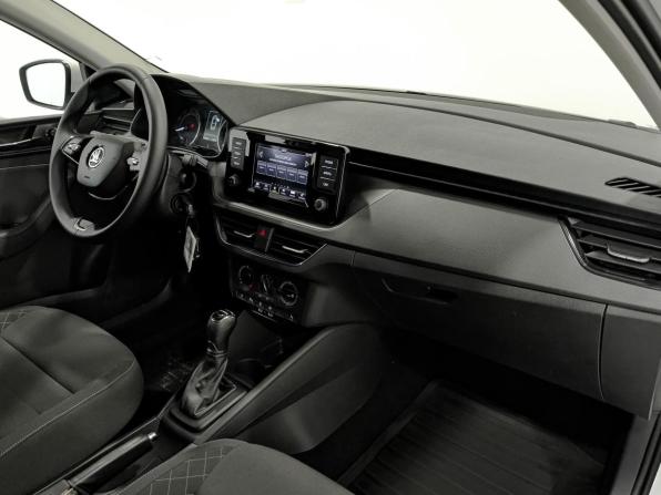 Skoda Rapid II с пробегом 2021 года, цена 1 270 000 рублей, 139690 км, лифтбек, Автокод Объявления