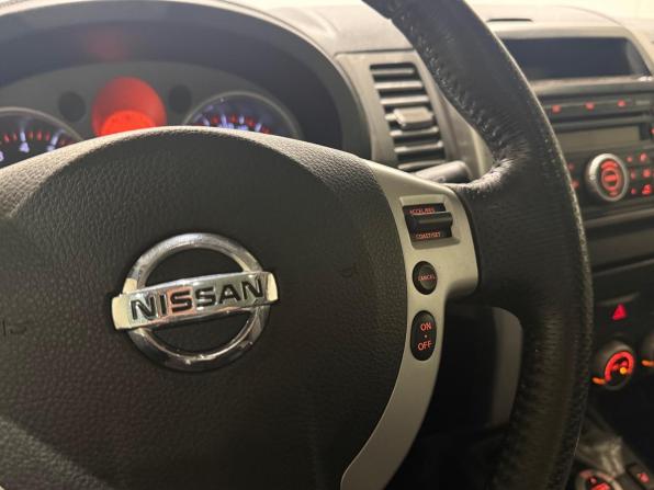 Nissan X-Trail II с пробегом 2008 года, цена 1 015 000 рублей, 241099 км, внедорожник, Автокод Объявления