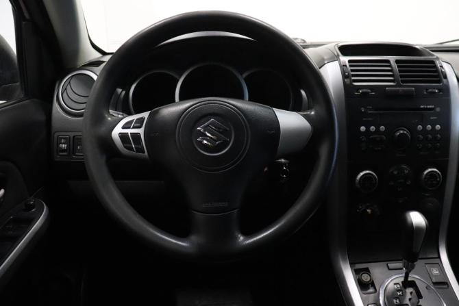 Suzuki Grand Vitara II с пробегом 2006 года, цена 775 000 рублей, 286568 км, внедорожник, Автокод Объявления