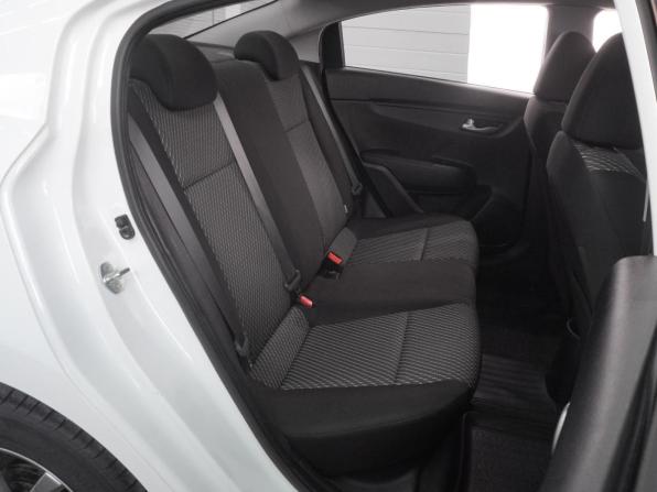 Kia Rio IV с пробегом 2018 года, цена 1 431 000 рублей, 87538 км, седан, Автокод Объявления