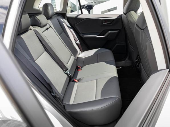 Toyota RAV4 V (XA50) с пробегом 2026 года, цена 4 240 000 рублей, 62 км, внедорожник, Автокод Объявления