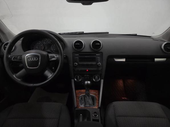 Audi A3 II (8P) Рестайлинг 2 с пробегом 2011 года, цена 850 000 рублей, 285583 км, хэтчбек, Автокод Объявления
