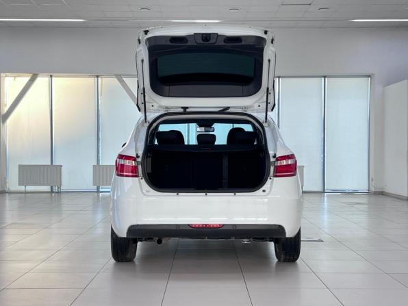 Lada (ВАЗ) Vesta I с пробегом 2018 года, цена 870 000 рублей, 170000 км, универсал, Автокод Объявления