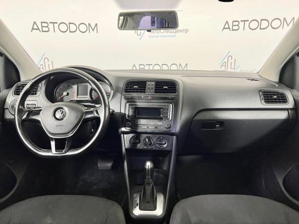 Volkswagen Polo V Рестайлинг с пробегом 2016 года, цена 1 010 000 рублей, 126534 км, седан, Автокод Объявления