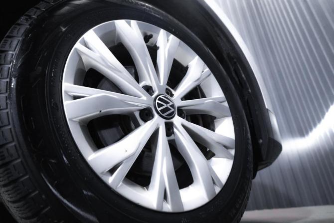 Volkswagen Tiguan II Рестайлинг с пробегом 2021 года, цена 2 399 000 рублей, 114500 км, внедорожник, Автокод Объявления