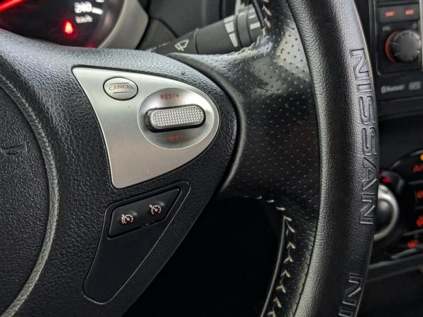 Nissan Juke I с пробегом 2012 года, цена 950 000 рублей, 177760 км, внедорожник, Автокод Объявления