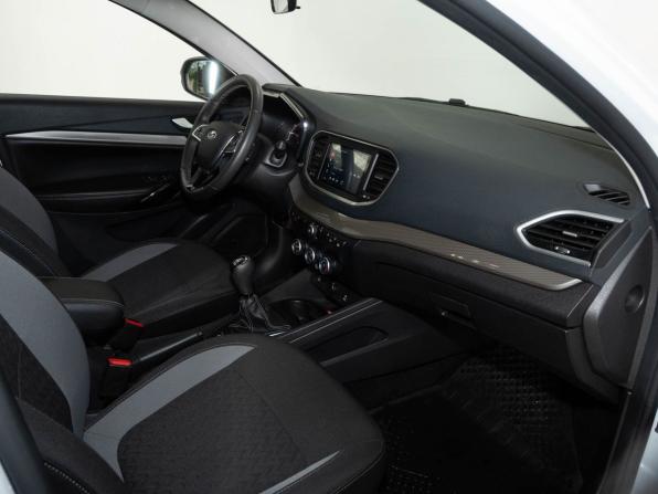 Lada (ВАЗ) Vesta I Рестайлинг (NG) с пробегом 2023 года, цена 1 221 000 рублей, 21072 км, седан, Автокод Объявления