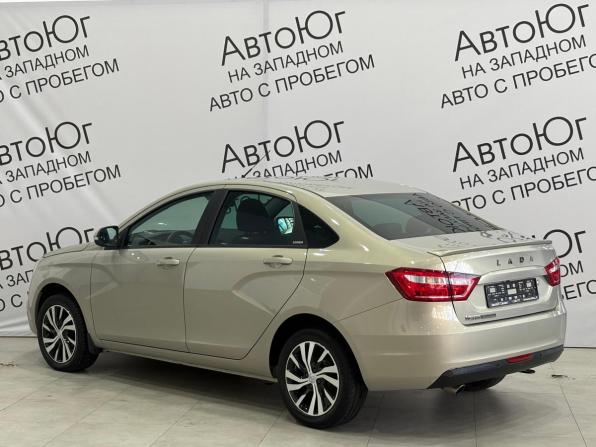 Lada (ВАЗ) Vesta I с пробегом 2017 года, цена 1 038 000 рублей, 55000 км, седан, Автокод Объявления