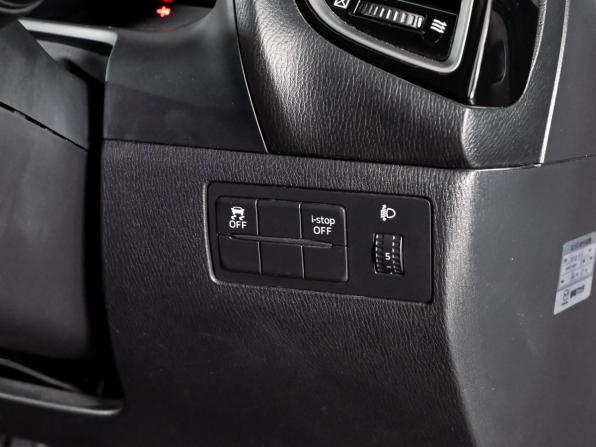Mazda Axela III с пробегом 2013 года, цена 950 000 рублей, 144753 км, седан, Автокод Объявления