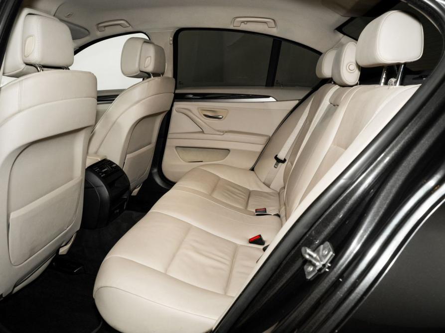 BMW 5 серии VI (F10/F11/F07) Иркутск  - изображение 7
