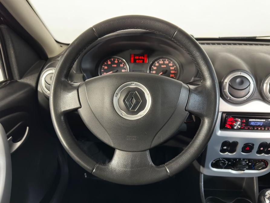 Renault Sandero I Великий Новгород  - изображение 13