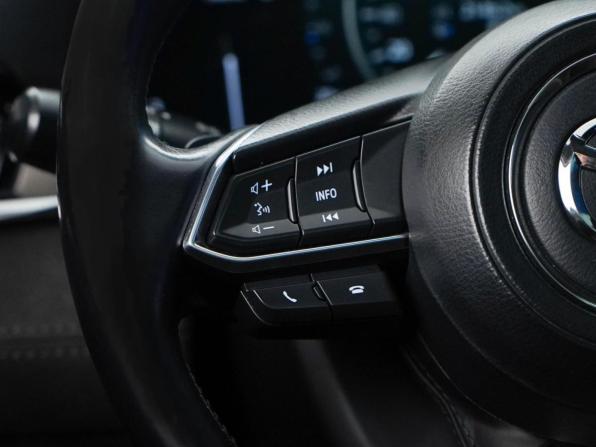 Mazda 6 III (GJ) Рестайлинг 2 с пробегом 2019 года, цена 2 317 090 рублей, 129713 км, седан, Автокод Объявления