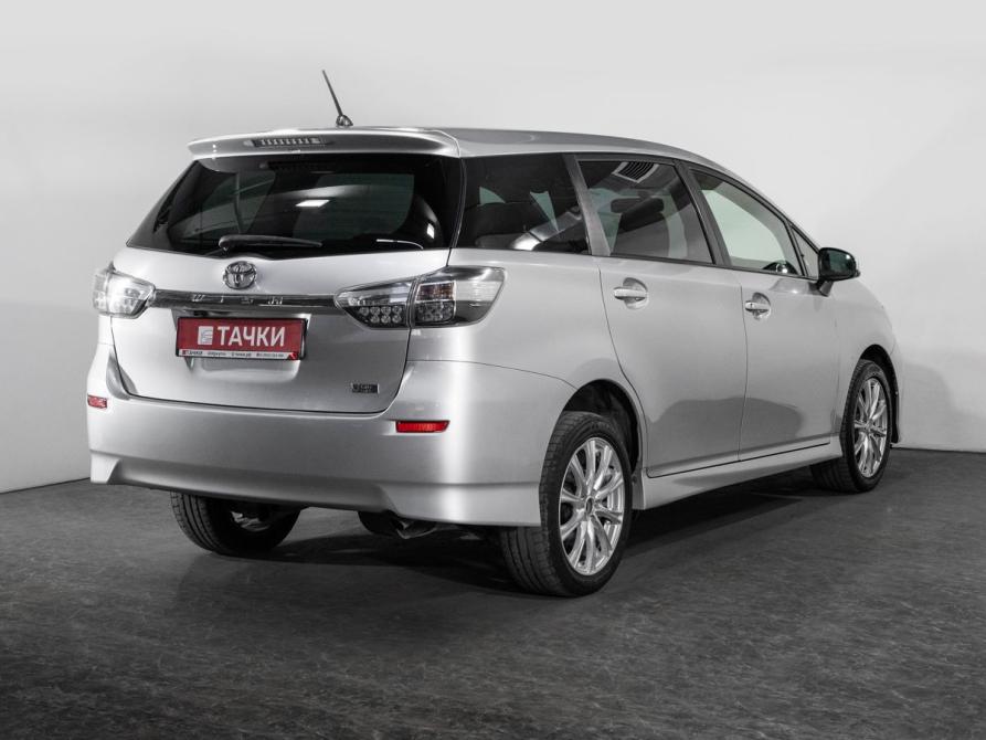 Toyota Wish II Рестайлинг Иркутск  - изображение 3