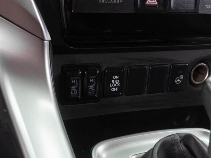 Mitsubishi Pajero Sport III Тюмень  - изображение 16