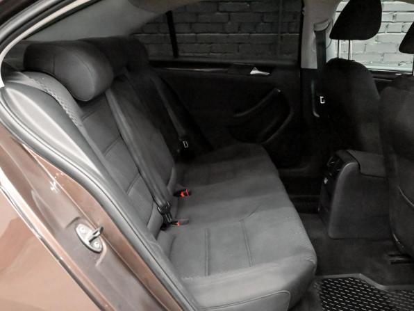 Volkswagen Jetta VI с пробегом 2011 года, цена 1 050 000 рублей, 166680 км, седан, Автокод Объявления
