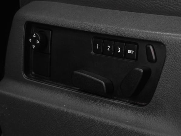Volkswagen Touareg I Рестайлинг с пробегом 2009 года, цена 1 249 000 рублей, 229389 км, внедорожник, Автокод Объявления
