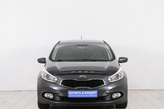 Kia Ceed II с пробегом 2012 года, цена 1 099 000 рублей, 89200 км, хэтчбек, Автокод Объявления