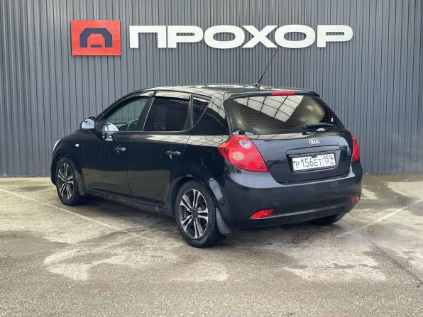Kia Ceed I с пробегом 2007 года, цена 342 000 рублей, 265000 км, хэтчбек, Автокод Объявления
