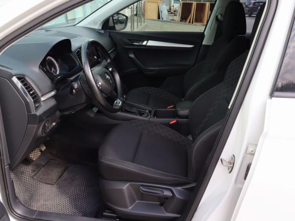 Skoda Karoq I с пробегом 2021 года, цена 2 315 000 рублей, 91606 км, внедорожник, Автокод Объявления
