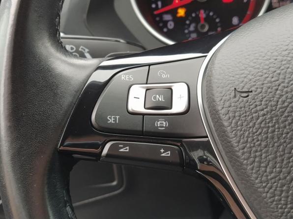 Volkswagen Tiguan II с пробегом 2019 года, цена 2 900 000 рублей, 56134 км, внедорожник, Автокод Объявления