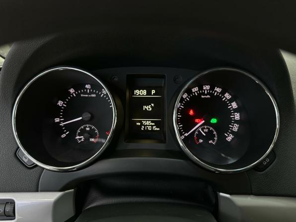 Skoda Yeti I с пробегом 2011 года, цена 660 000 рублей, 217014 км, внедорожник, Автокод Объявления