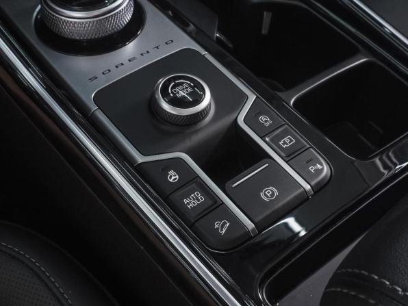 Kia Sorento IV с пробегом 2020 года, цена 4 149 000 рублей, 82812 км, внедорожник, Автокод Объявления