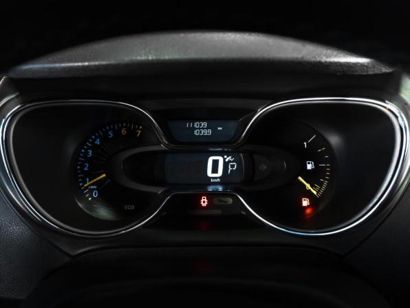 Renault Kaptur I с пробегом 2016 года, цена 1 519 000 рублей, 111039 км, внедорожник, Автокод Объявления