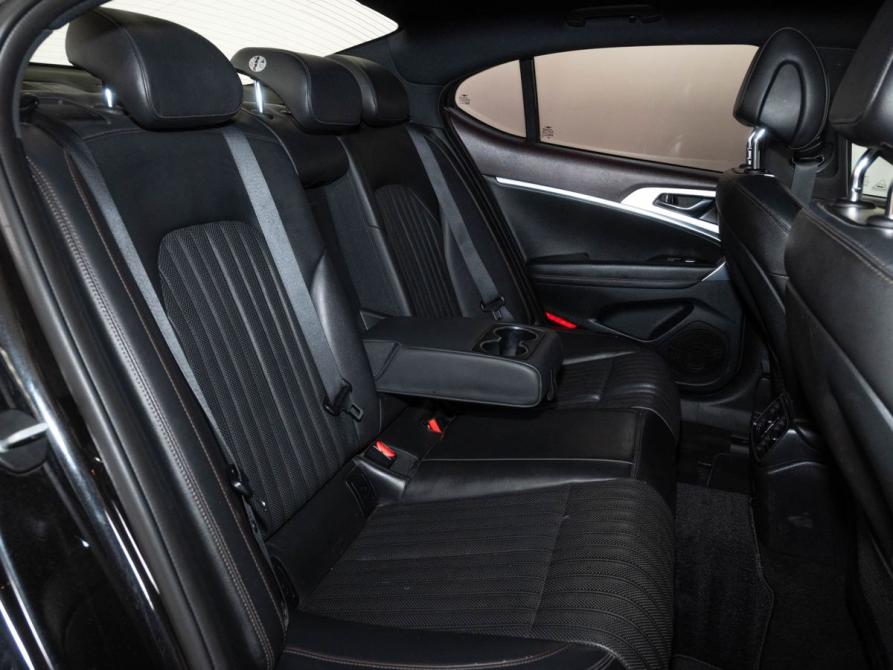 Genesis G70 I Казань  - изображение 8