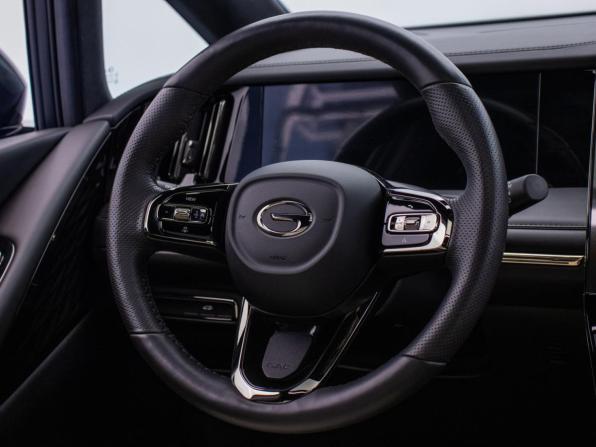 GAC M8 с пробегом 2024 года, цена 4 290 000 рублей, 37998 км, минивэн, Автокод Объявления