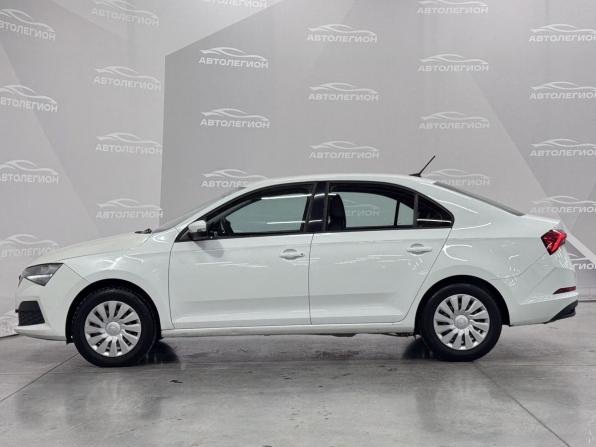 Skoda Rapid II с пробегом 2020 года, цена 880 000 рублей, 290647 км, лифтбек, Автокод Объявления