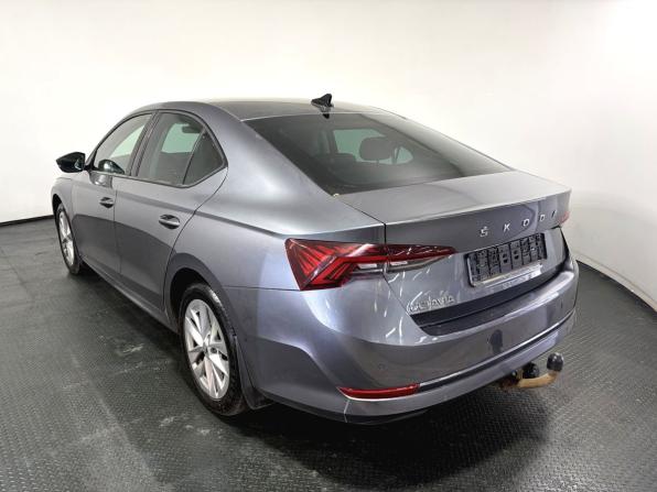 Skoda Octavia III (A7) Рестайлинг с пробегом 2020 года, цена 2 100 000 рублей, 182077 км, лифтбек, Автокод Объявления