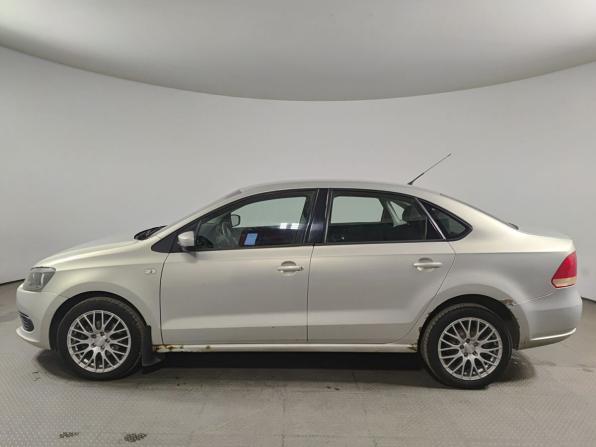 Volkswagen Polo V с пробегом 2012 года, цена 485 000 рублей, 330000 км, седан, Автокод Объявления