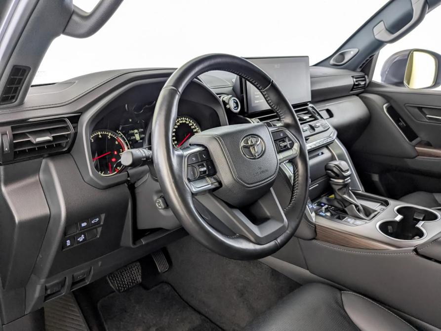 Toyota Land Cruiser 300 Series Москва  - изображение 16