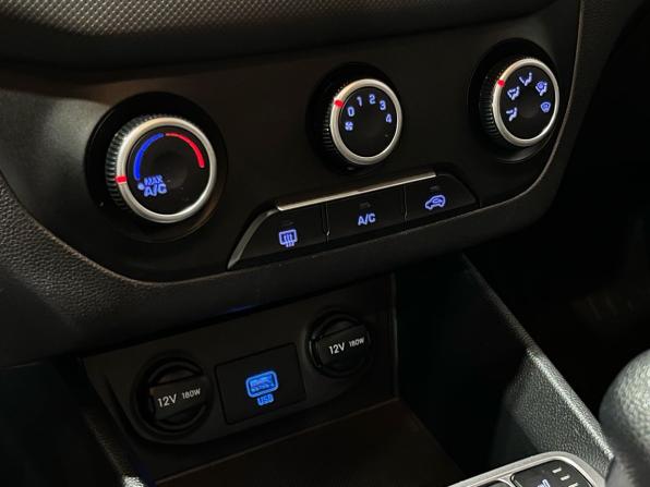 Hyundai Creta I Рестайлинг с пробегом 2020 года, цена 1 950 000 рублей, 56124 км, внедорожник, Автокод Объявления