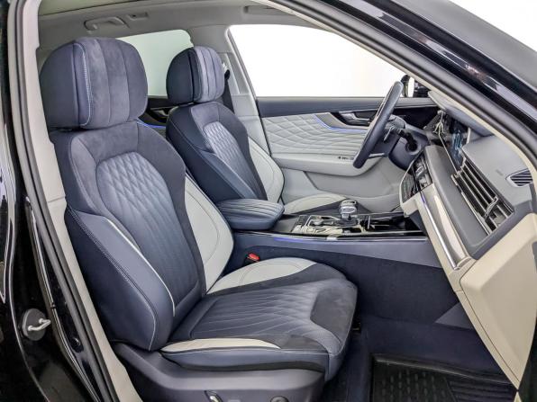Hongqi HS5 I с пробегом 2023 года, цена 2 445 000 рублей, 56921 км, внедорожник, Автокод Объявления