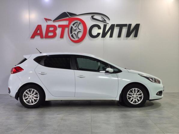 Kia Ceed II с пробегом 2014 года, цена 1 030 000 рублей, 107000 км, хэтчбек, Автокод Объявления