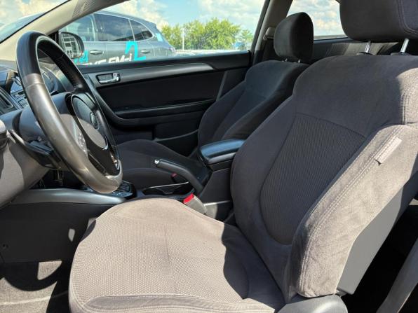 Kia Cerato II с пробегом 2012 года, цена 840 000 рублей, 270821 км, купе, Автокод Объявления