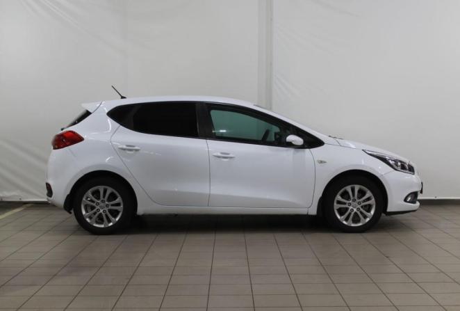 Kia Ceed II с пробегом 2012 года, цена 1 250 000 рублей, 211522 км, универсал, Автокод Объявления