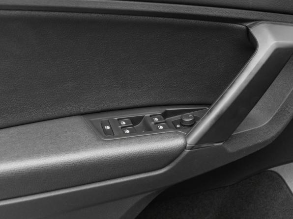 Volkswagen Tiguan II Рестайлинг с пробегом 2021 года, цена 1 990 000 рублей, 154877 км, внедорожник, Автокод Объявления