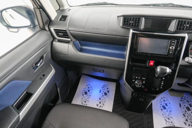 Toyota Roomy I с пробегом 2017 года, цена 1 039 000 рублей, 142000 км, микровэн, Автокод Объявления