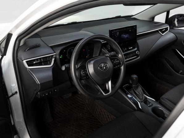 Toyota Corolla XII (E210) Рестайлинг с пробегом 2023 года, цена 3 199 000 рублей, 26775 км, седан, Автокод Объявления