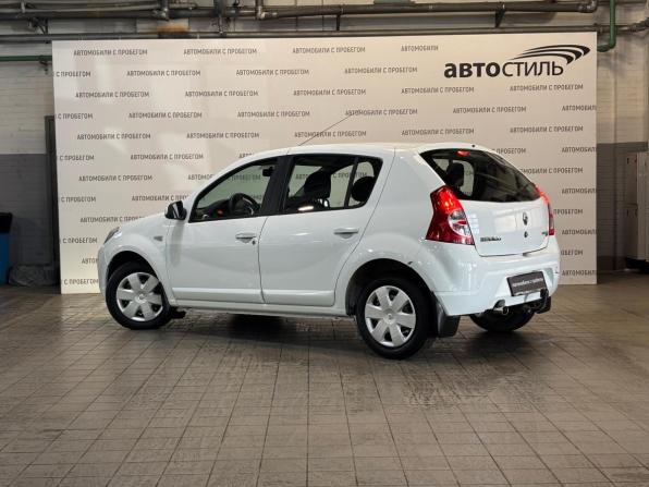 Renault Sandero I с пробегом 2013 года, цена 499 000 рублей, 167273 км, хэтчбек, Автокод Объявления