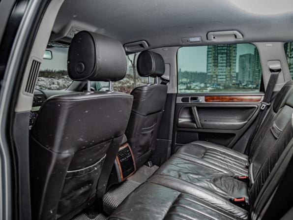 Volkswagen Touareg I Рестайлинг с пробегом 2007 года, цена 1 067 500 рублей, 220000 км, внедорожник, Автокод Объявления