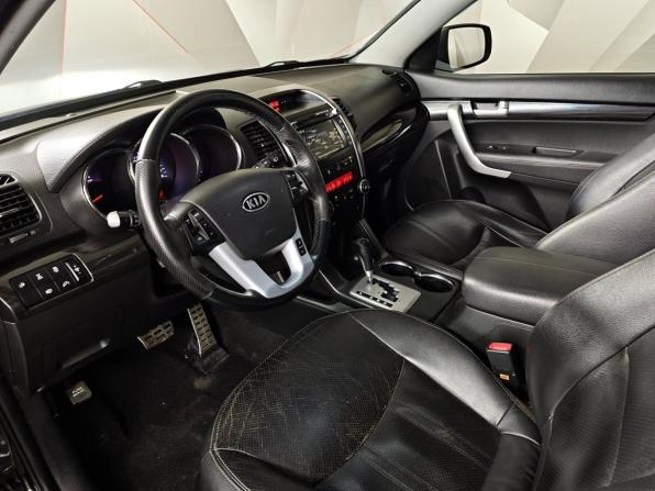 Kia Sorento II Рестайлинг с пробегом 2012 года, цена 1 147 000 рублей, 391151 км, внедорожник, Автокод Объявления