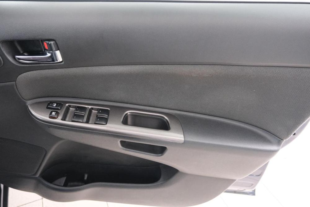 Toyota Wish I Красноярск  - изображение 19