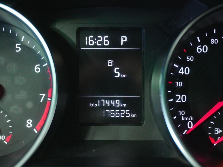 Volkswagen Jetta VI Рестайлинг Вологда  - изображение 17