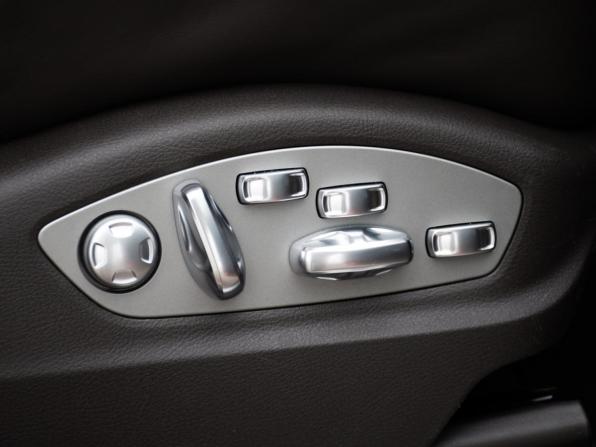 Porsche Macan I с пробегом 2015 года, цена 2 649 000 рублей, 107114 км, внедорожник, Автокод Объявления