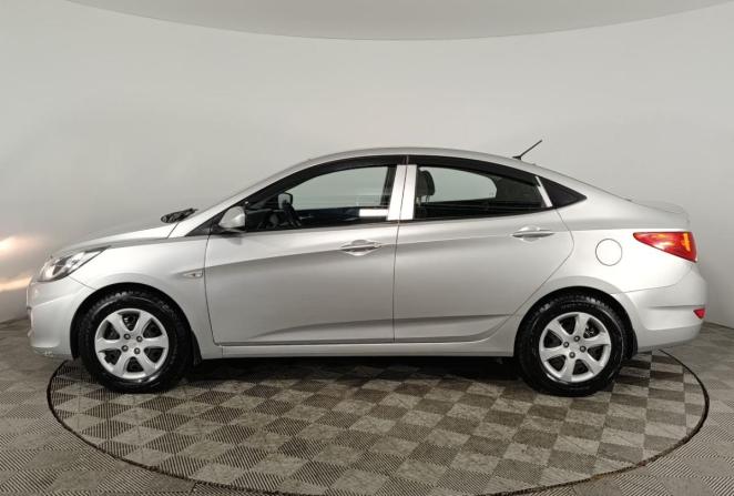 Hyundai Solaris I с пробегом 2014 года, цена 830 000 рублей, 142500 км, седан, Автокод Объявления